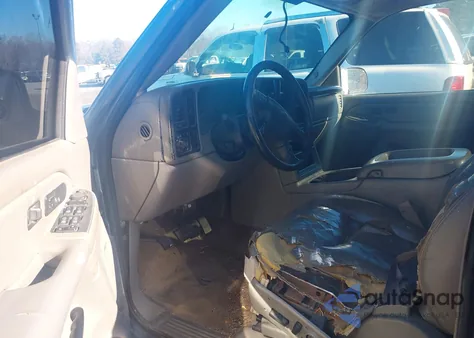 2006 Chevrolet Silverado 1500 Lt3 from USA, damaged, VIN 2GCEC13T561229425